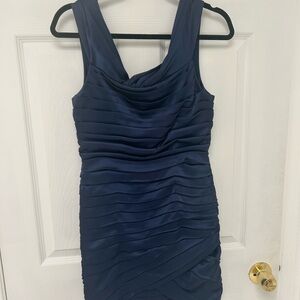 Alice + Olivia “ALISKA” Navy Ruched Mini Dress - Size 6